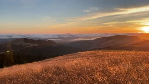 Sunset view of the Santa Cruz mountains Stock Footage 138182943