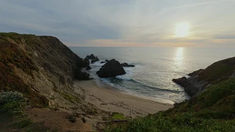 Sunset view of secluded cove at Bodega Head California 库存影片 342091673