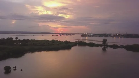 Sunset view serangan island Vídeo Stock 84142180