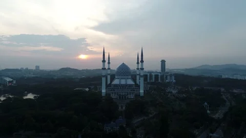 Sunset view of Shah Alam Mosque Aerial View, Malaysia Stock Footage 134425331