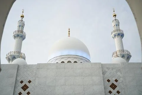 Sunset view of the Sheikh Zayed Grand Mosque in Surakarta, Central Java, In.. Stock Photos