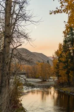 Sunset views of the Chewuch River as it flows through Winthrop Stock Photos