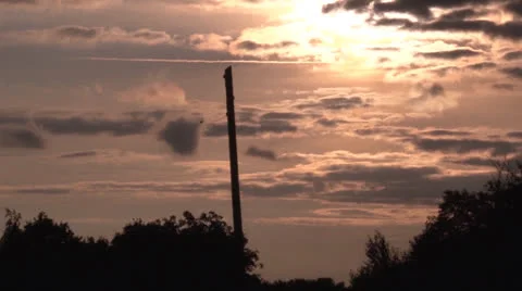 Sunset in the village.mp4 Vídeo Stock 26611820