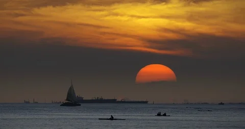 Sunset at Waikiki Stock Footage 87422289