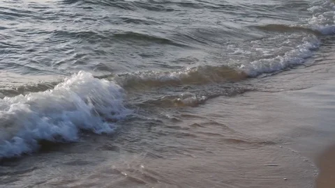 Sunset wave. 4K Stock Footage 75787069