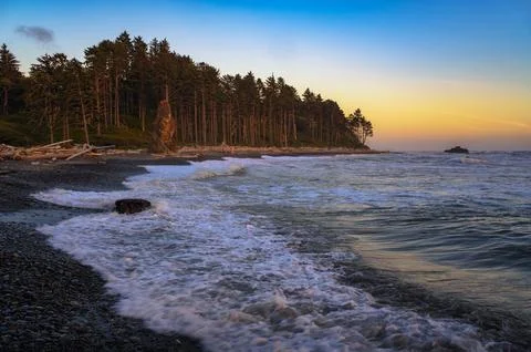 Sunset Waves and Sea Stack at Ruby Beach, Washington State Stock Photos