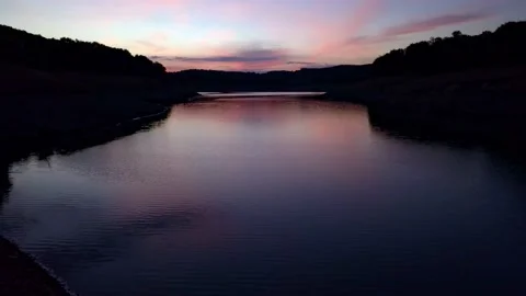 Sunset whater Stockbeeldmateriaal 211986776