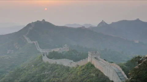 Sunset zoom in view of the great wall of china, jinshanling Stock Footage 59667057