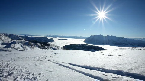 Sunshine skiing Видео 346422