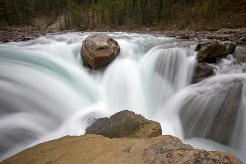 Sunwapta Waterfall Alberta Canada Stock-Fotos