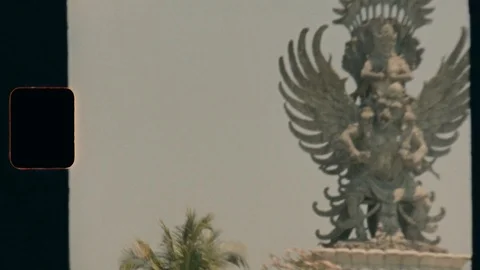 Super 8 - Bali statue Video stock 120335622
