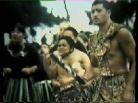 Super 8 pacific dances Vídeo Stock 10878534