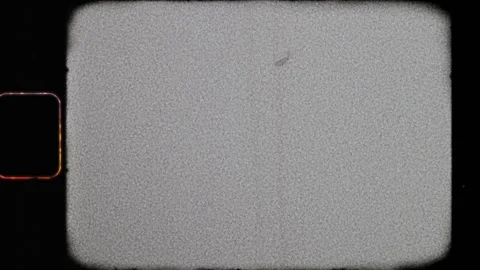 Super 8mm Analog Flicker Overlay, Dusty Texture with Grain, Reel Frame and Light 스톡 동영상 311888947
