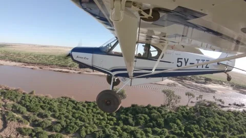 Super Cub flight Tsavo 2 動画素材 232819607