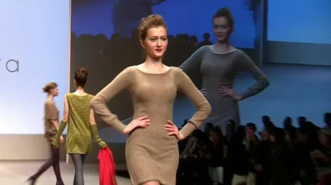 Super models Haute Couture catwalk high ... | Stock Video | Pond5
