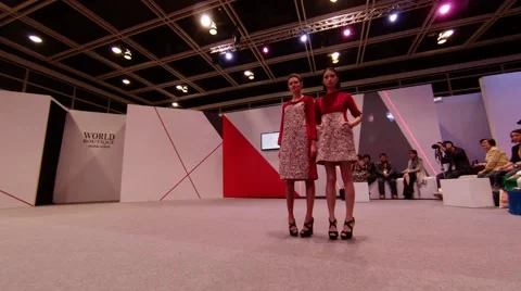 Super models Haute Couture catwalk high fashion runway Fashion Week Stock Footage 43233075
