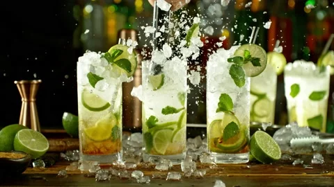 Super slow motion of preparing mojito drink. Stock Footage 231555838