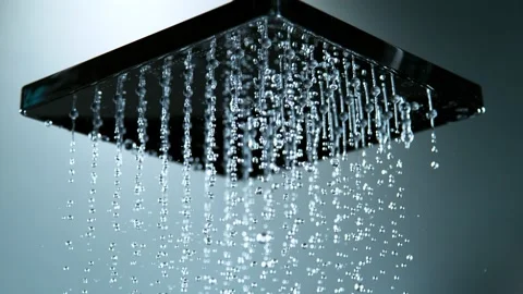 Super slow motion of raining water drops from shower Video stock 159113096