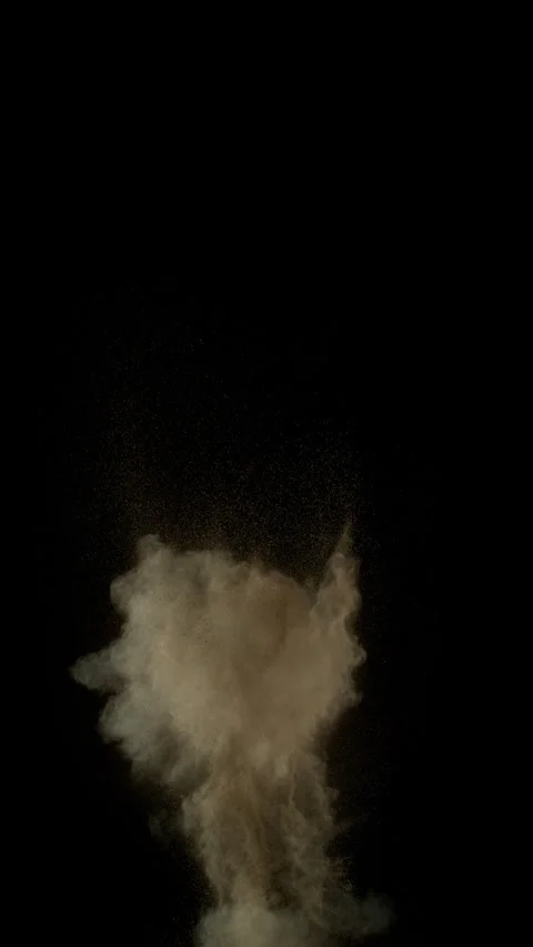 Super Slow Motion Shot of Exploding Dust ang Soil Isolated on Black at 1000fps. 库存影片 320202094