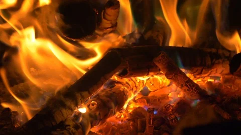 Super Slow Motion Of Wood Fire With Green Flames And Excessive Smoulder 스톡 동영상 117929990