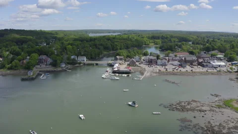 Super smooth drone shot tracking toward quaint Damariscotta, Maine. Stock Footage 144483070