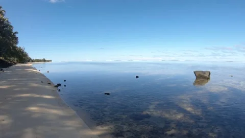 Super wide angle horizontal view of calm peaceful turquoise blue lagoon look out 스톡 동영상 235322833