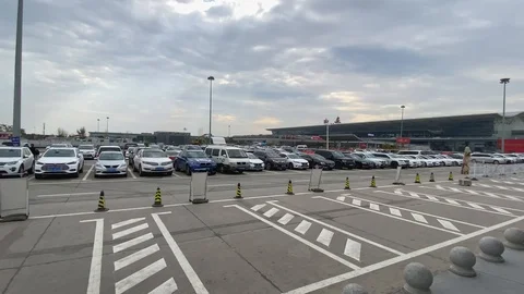 Super wide angle shot of the main gate of Xi An airport terminal Stock Footage 121004662