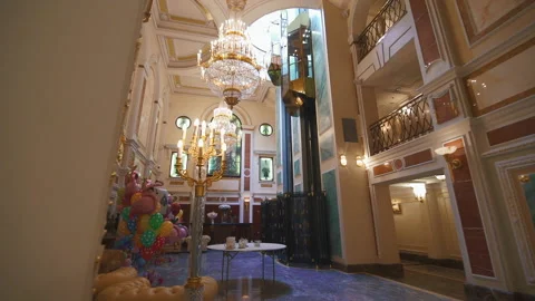 Super wide Interior of pompous palace with golden chandelier, castle interior Stock-Footage 196180682