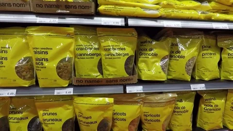 Supermarket generic nuts, dried fruit section 스톡 동영상 71622464