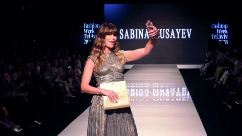 Supermodels presenting catwalk Haute Couture during the Gala of TLV Fashion Week Видео 87242323