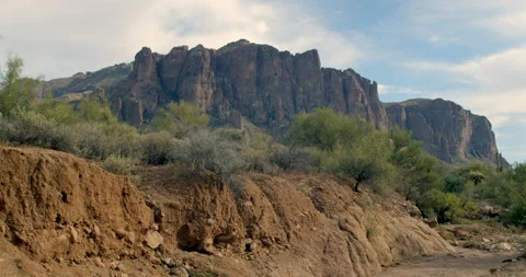 Superstitions pan up Stock Footage 166078143