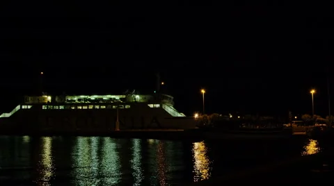 Supetar, ferry arriving Stock Footage 46099083