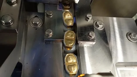 Supply cap bottle Stock-Footage 327944019
