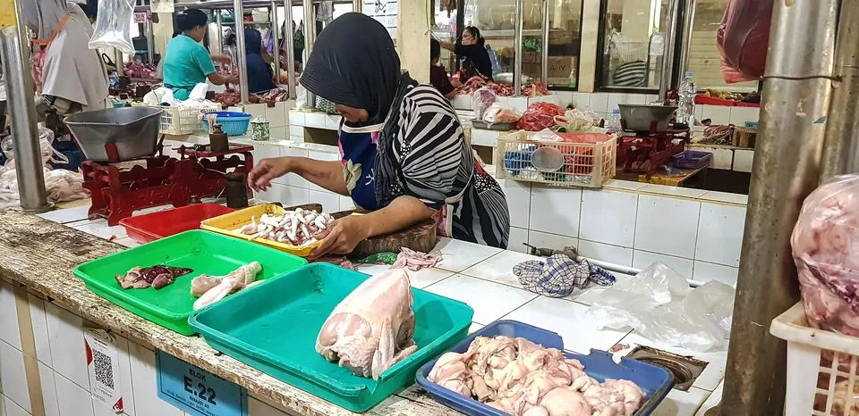 Surakarta, Central Java, Indonesia, 02 June 2023, Kadipolo Wet market Asian.. Stock Photos