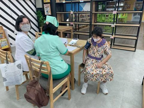 Surakarta, Central Java, Indonesia, 22 February 2022 Elementary school stud.. Stock Photos