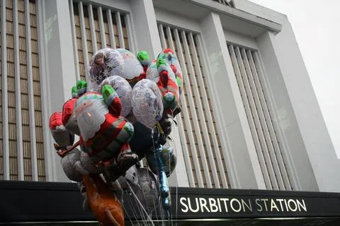 Surbiton railway station Stock Photos