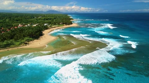 Surf Beach with Powerful Atlantic Ocean Waves, Aerial View 스톡 동영상 314805784