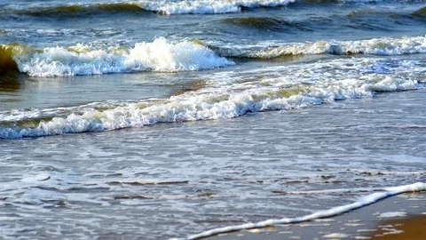 Surf on the North Sea in the Netherlands 動画素材 90308887