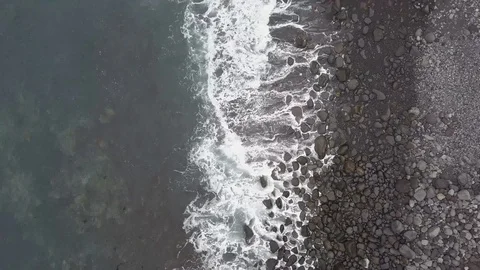 Surf on a stone beach Stock-Footage 106881409