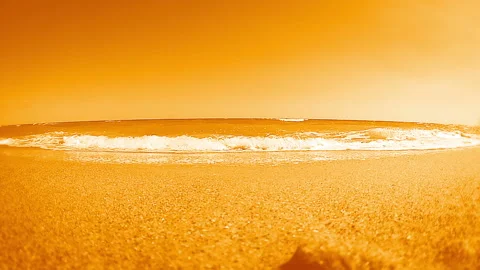 Surf very low point shooting 動画素材 106464481