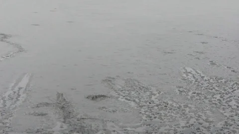 The Surface of a Frozen Lake 库存影片 83276091