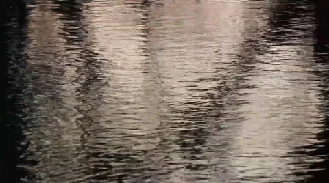 Surface reflection 動画素材 35066311