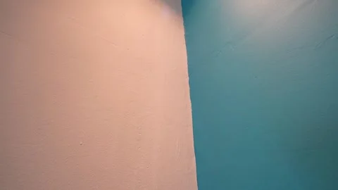The surface of the wall is not smooth. 動画素材 264467414