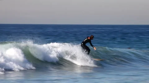 Surfer 07 - surfin' Video stock 5088955