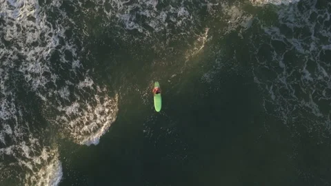 Surfer from above Video stock 140360965
