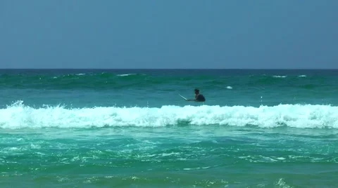 Surfer in the Calm Waves 스톡 동영상 61753750