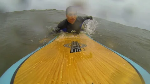 Surfer falls Video stock 42542068