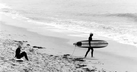 Surfer Headed to the Waves Stock-Fotos