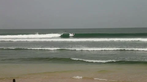 Surfer Rides wave. Video stock 44400418