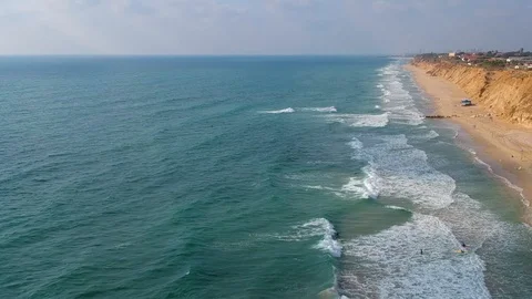 Surfer on top view wave Video stock 112229692